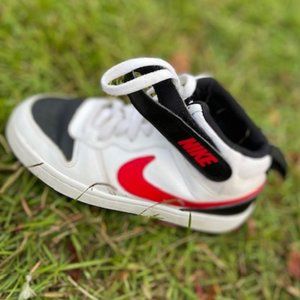 Nike Court Borough Mid 2